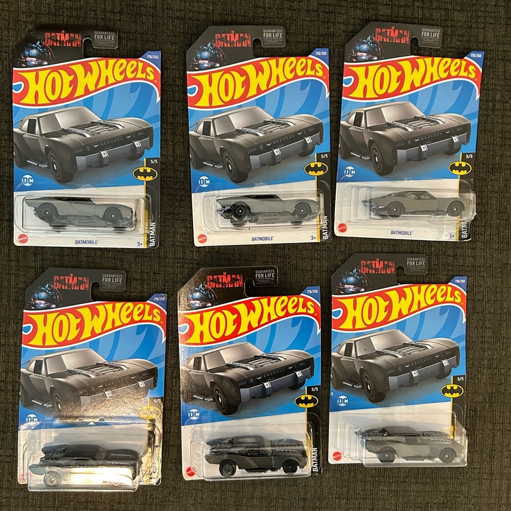 2022 LOT of 6 Hot Wheels Batman Batmobile 178/250- The Batman 5/5